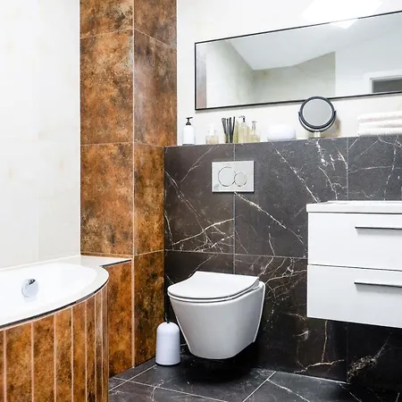 Living&comfort Penthouse-suite - Netflix, Kingsize Beds, Fast Wi-fi, Espresso * Magdeburg
